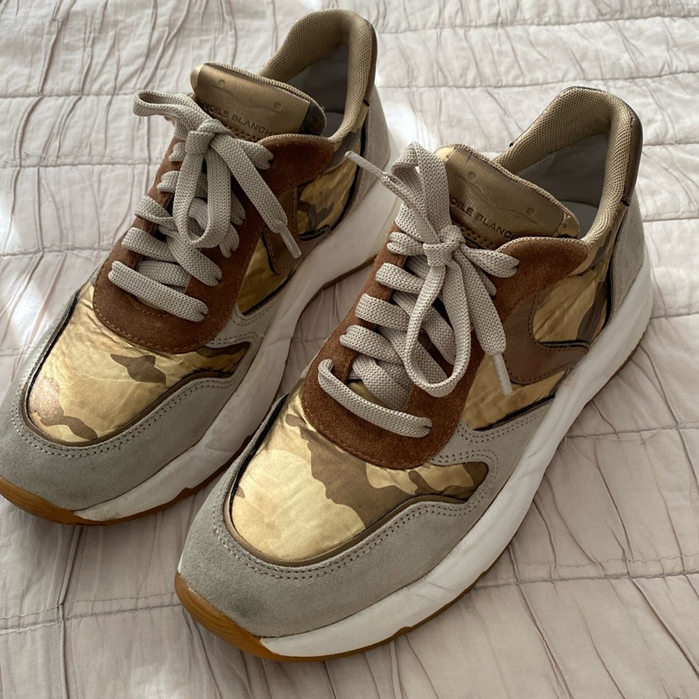 Authentic Voile Blanche Sneakers